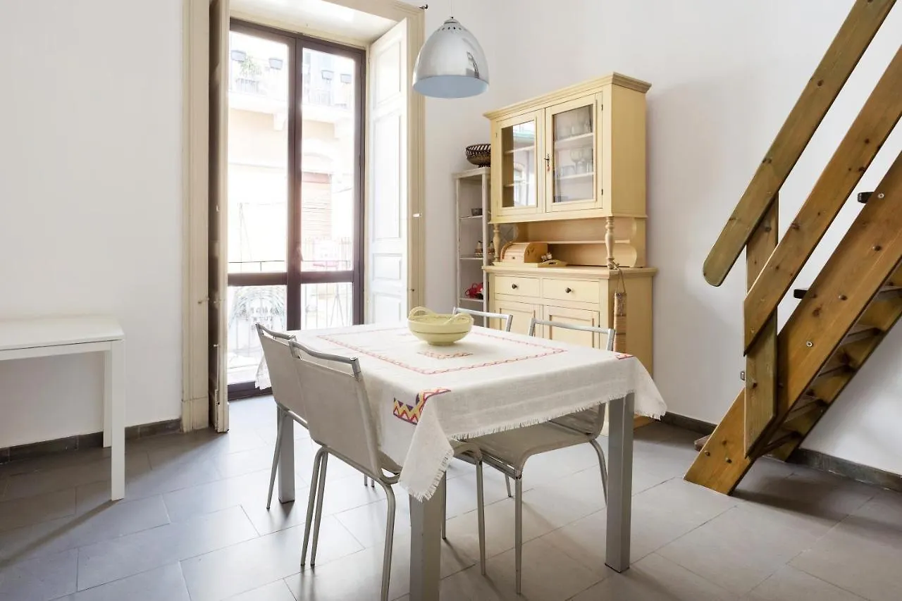 Apartament Casa Vacanze A Pochi Passi Da Villa Bellini Katania