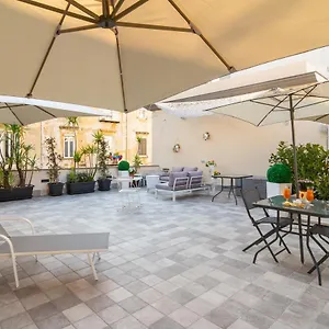Elite House Parking Free Small Car Appartamento Napoli