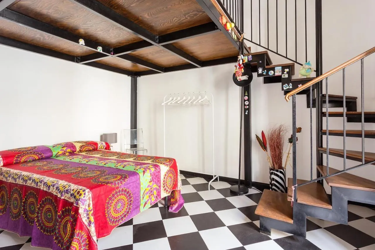 Casa vacanze a pochi passi da Villa Bellini Catania 0*,